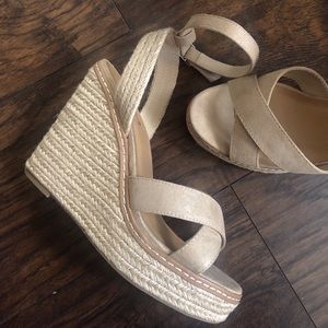 Tan, beautiful ankle strap wedges. New Boutique Item